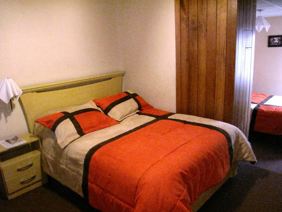 Aqua Hostal Mabel Cuenca Exterior photo